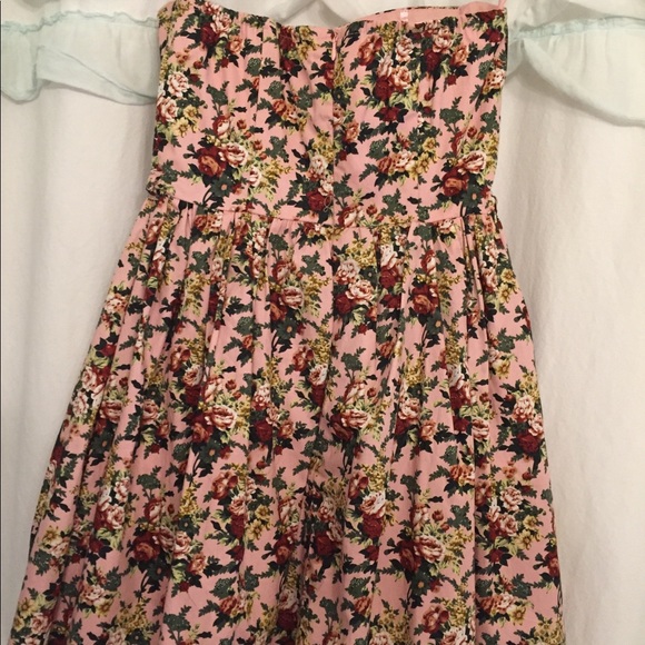 Strapless Summer Dress - Picture 2 of 5